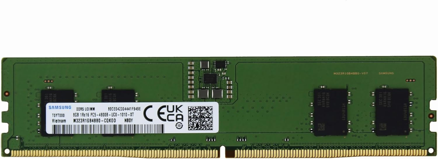 ����������� ������ Samsung M323R1GB4DB0-CWM DDR5 -  1x 8�� 5600���, DIMM,  OEM [M323R1GB4DB0-CWM]
